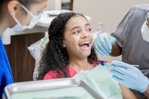 Best Emergency Tooth Extraction in Urbancrest, OH